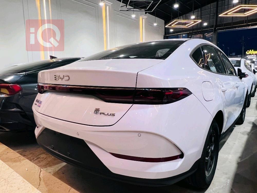 بي واي دي Qin Plus